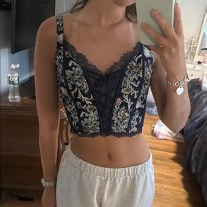 Victoria's Secret Floral Lace Tank Top - Black and Cream